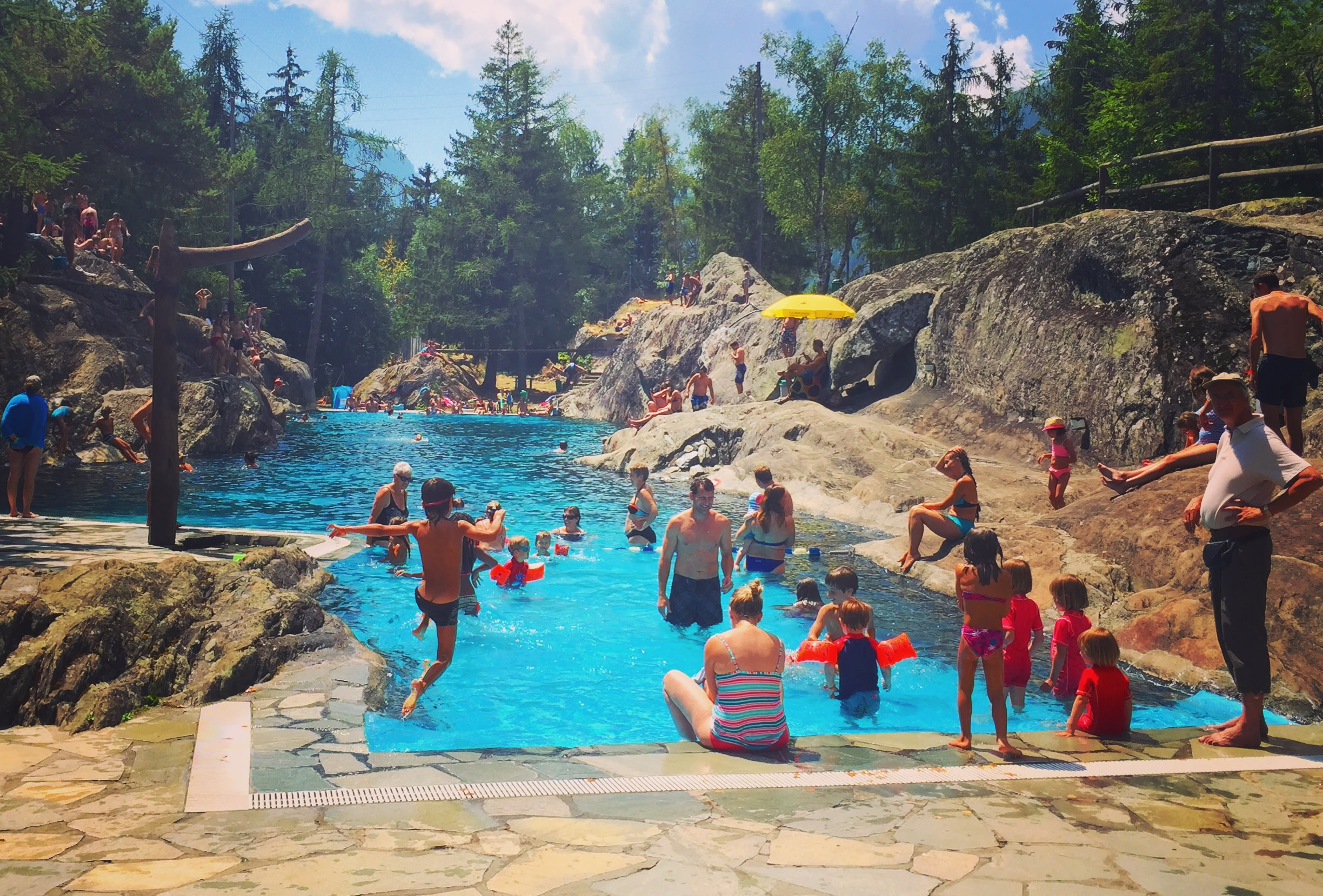 FunValley Venez vous amuser dans le plus grand parc d'attractions du
